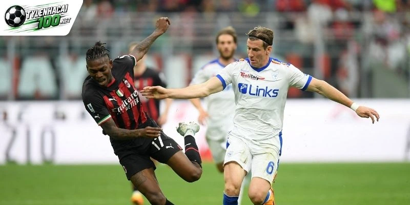 Milan tăng tốc trước Lecce